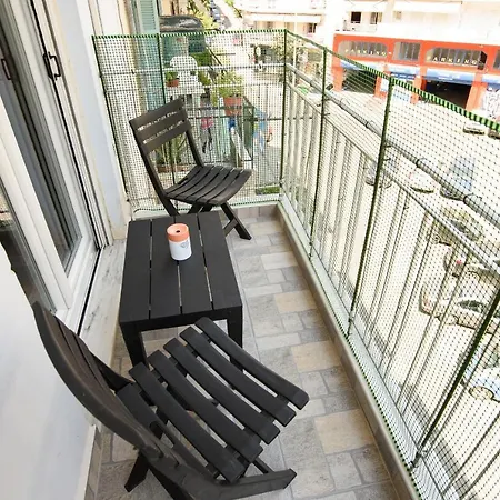 Salonika Downtown Spacious Apartment *