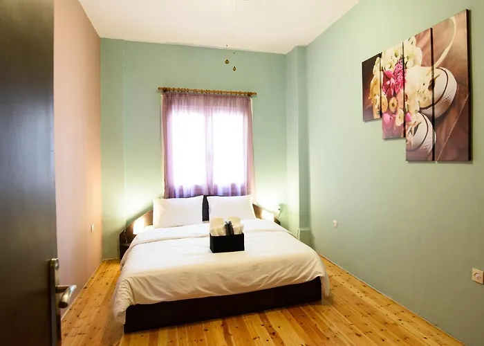 Salonika Downtown Spacious Apartament *